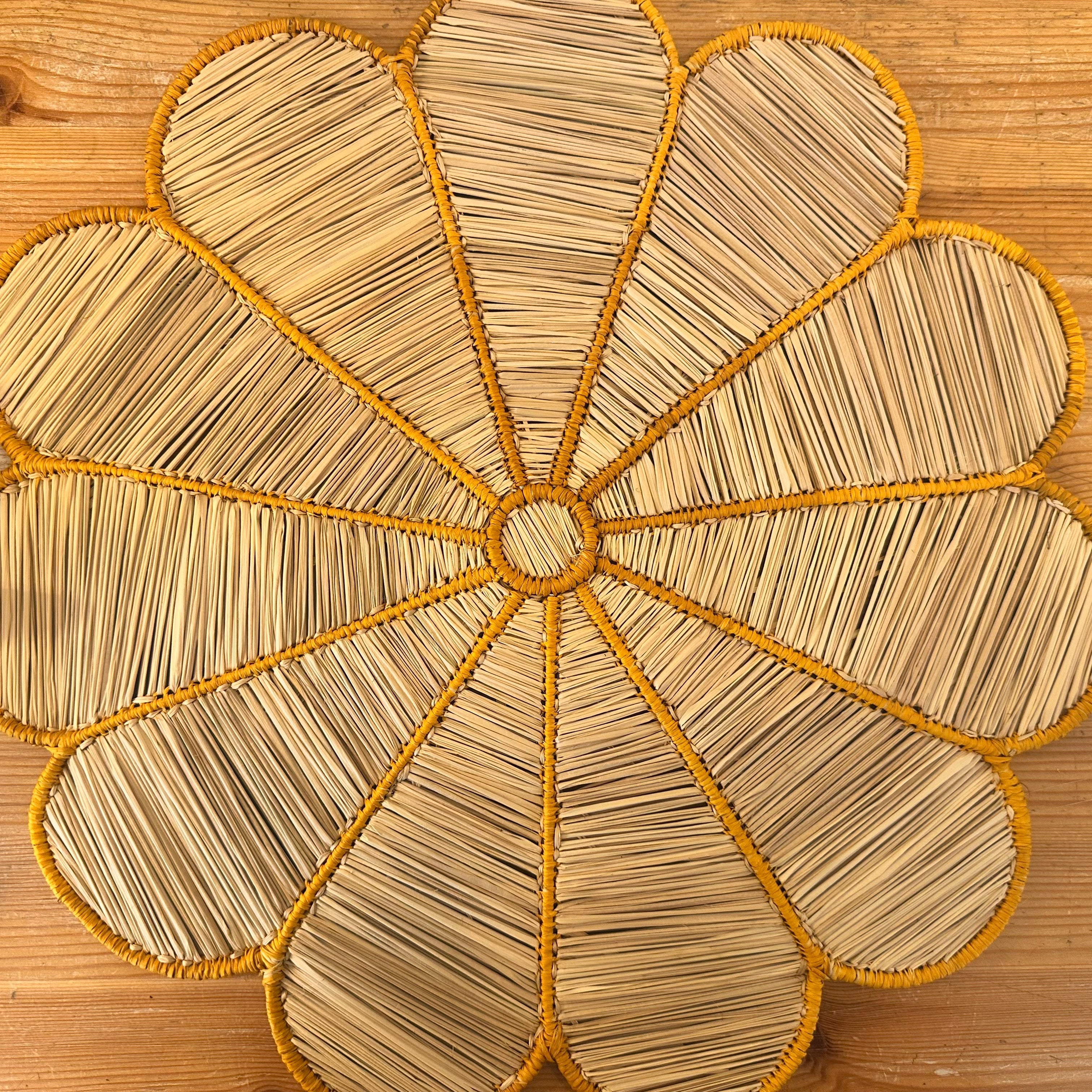 Petal Placemat Yellow